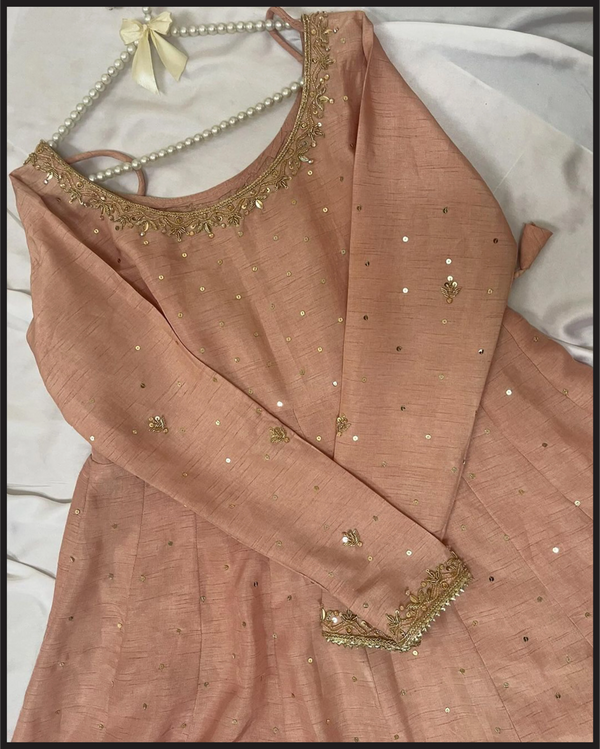 DRESS CODE : BLUSH PINK