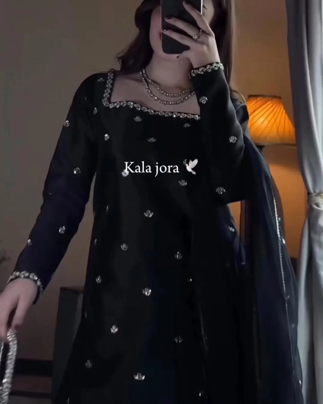 DRESS CODE : AVA BLACK