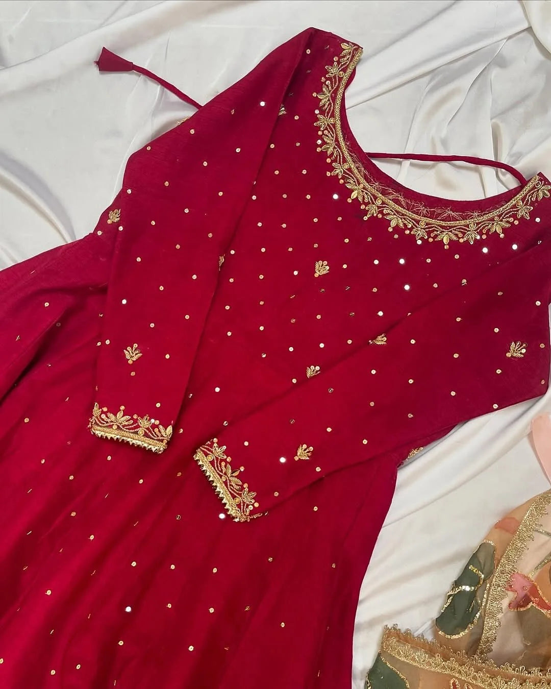 BLUSH-MAROON