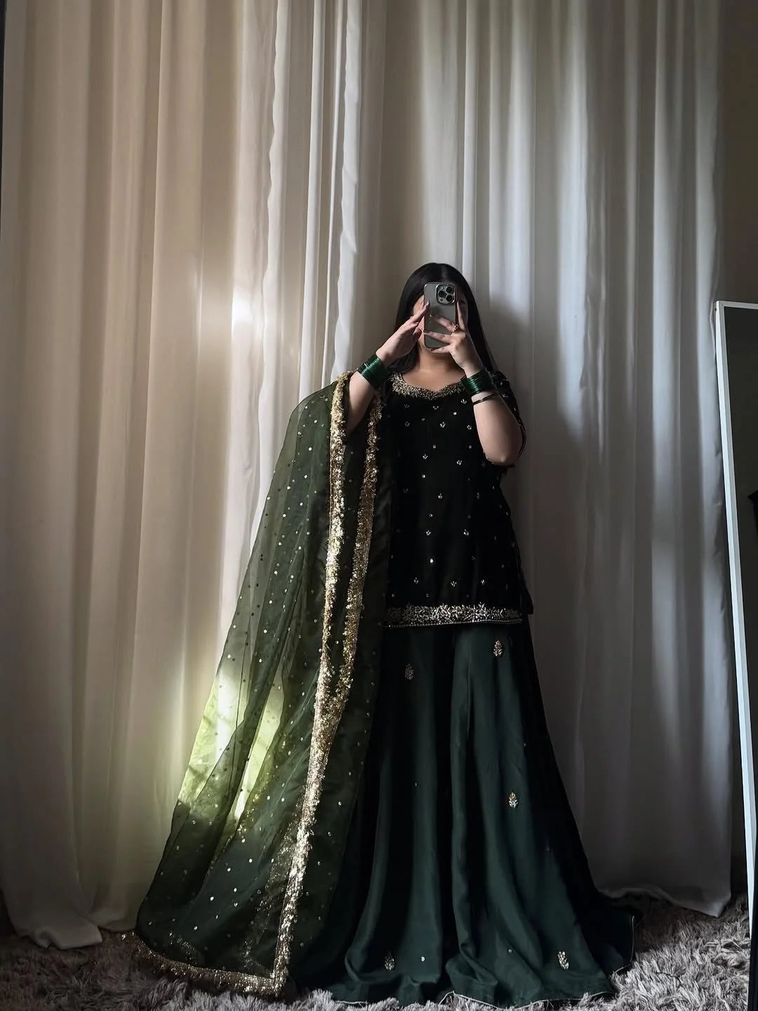 DARK-GREEN