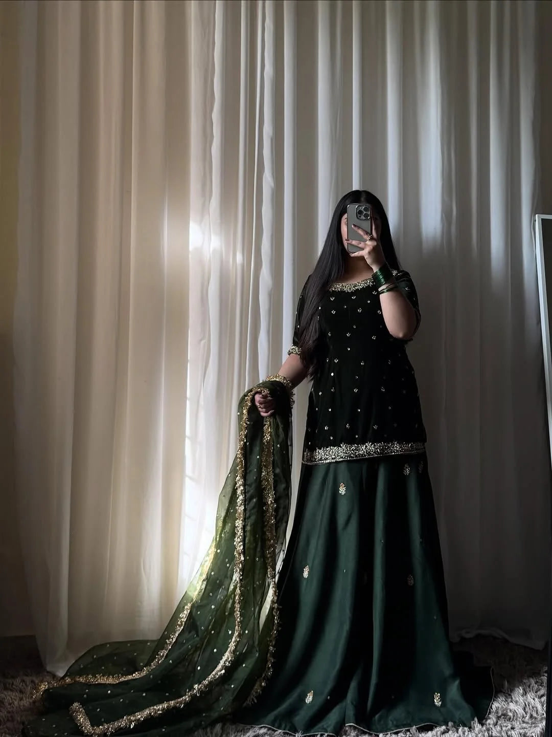 DARK-GREEN