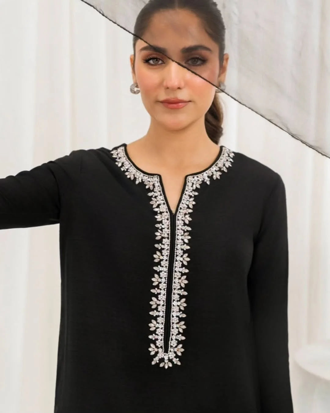 DRESS CODE : NURAH