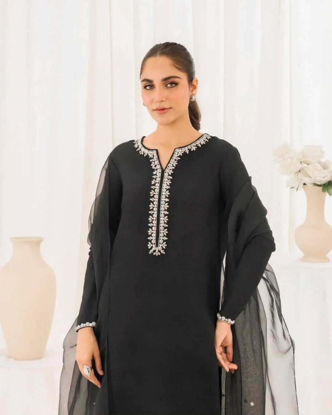 DRESS CODE : NURAH